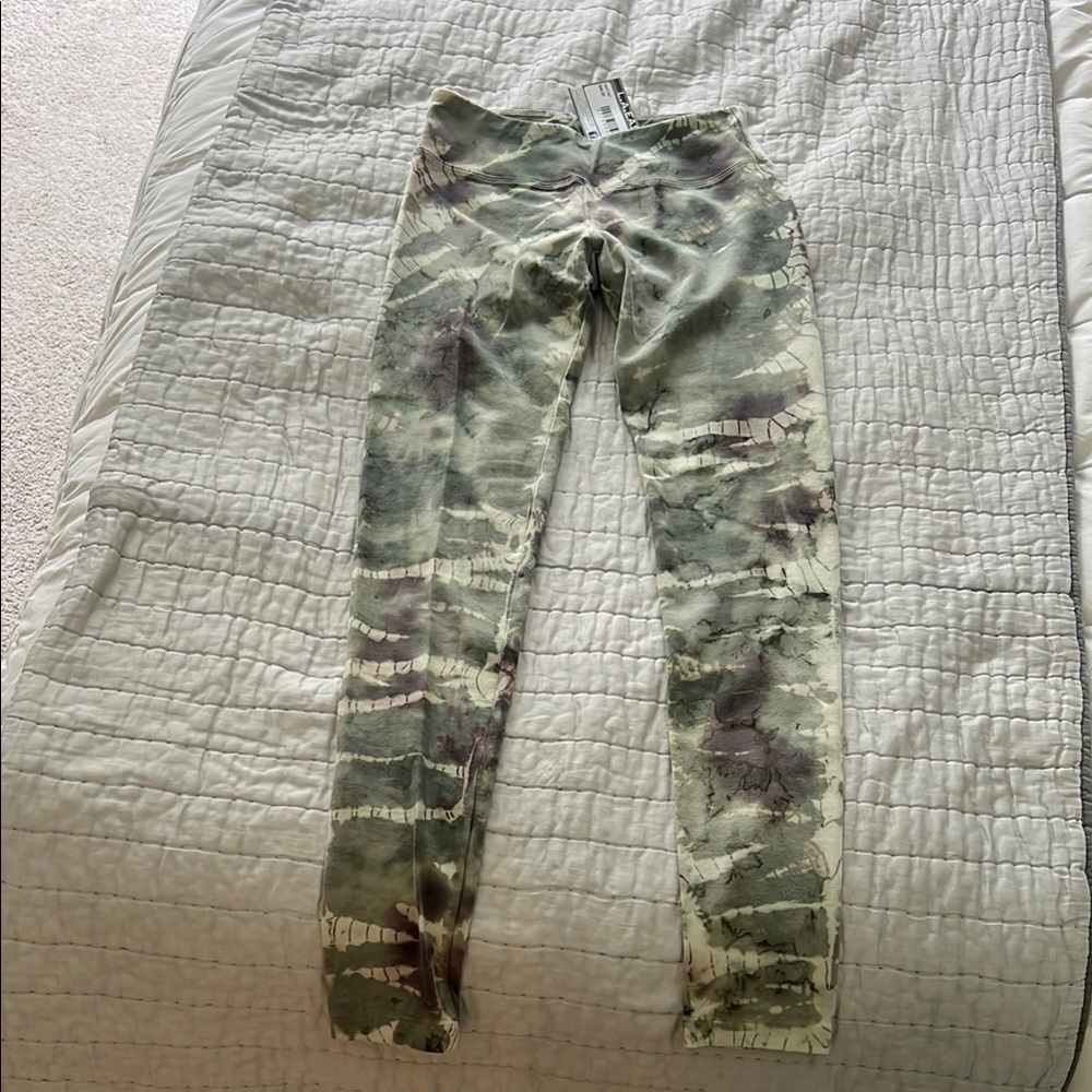 Hard Tail Camouflage Women's Leggings